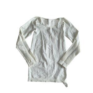 ALALA White Seamless Long Sleeve Top Size Medium